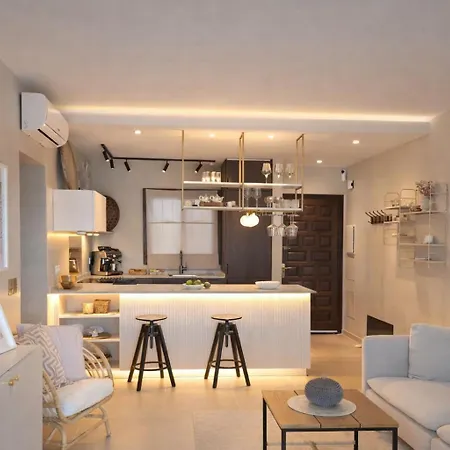 Noctua 039 Paraiso Alto 1 Апартаменты *